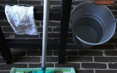 Vloer-binnenklinkers-schoonmaken